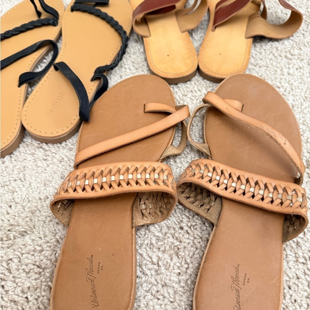 3 pair of Sandals - Picture 5 of 7